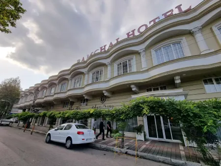 هتل پامچال رشت - نمای بیرونی 