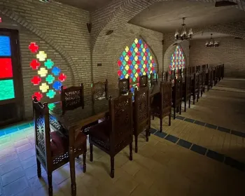 اقامتگاه سنتی مشجری انارک نائین - رستوران