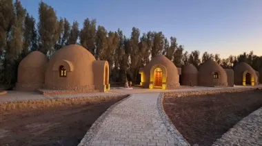 اقامتگاه سنتی مشجری انارک نائین - نمای بیرونی