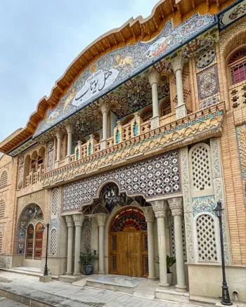 هتل بوتیک سنتی یوتاب شیراز - نمای بیرونی 