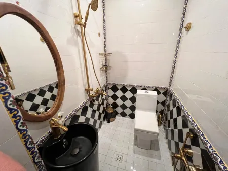 هتل بوتیک سنتی عمارت فرهادی شیراز - سرویس بهداشتی و حمام 