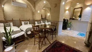 اقامتگاه سنتی عمارت جهانشاهی شیراز - نمای اتاق