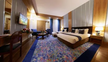 هتل پردیسان مشهد - اتاق 3 تخته (1 تخت 2 نفره 1 تخت 1 نفره)