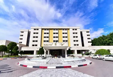 هتل پردیسان مشهد - نمای بیرونی