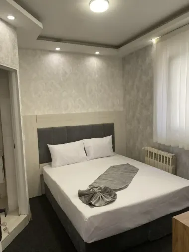 هتل آپارتمان فریادی مشهد - اتاق 2 تخته ( تخت 2 نفره)