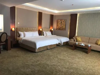 هتل رفاه مشهد - اتاق 3 تخته (1 تخت 2 نفره 1 تخت 1 نفره)