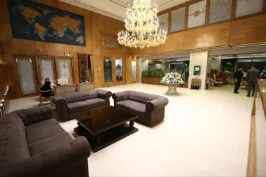 هتل فدک الزهرا مشهد - لابی