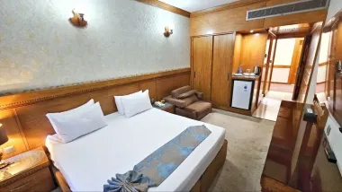 هتل فدک الزهرا مشهد - اتاق 2 تخته (1 تخت 2 نفره)