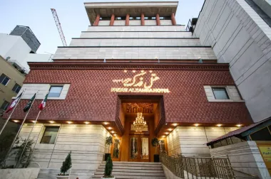 هتل فدک الزهرا مشهد - نمای بیرونی 