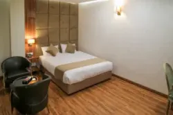 هتل ورسای تهران - اتاق 2 تخته (1 تخت 2 نفره)