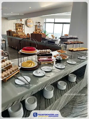 هتل اکسلسیور کیش - میز سلف