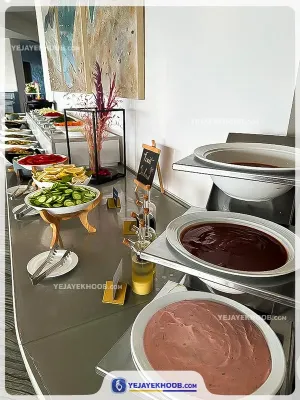 هتل اکسلسیور کیش - میز سلف