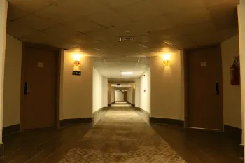 هتل ارم کیش - راه رو