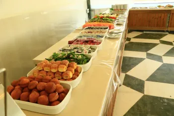 هتل ارم کیش - منوی سلف غذا