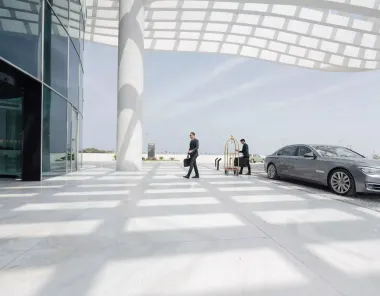 هتل آریا کیش - ورودی هتل 