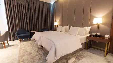 هتل آریا کیش - اتاق 2 تحته (2 تخت سینگل)