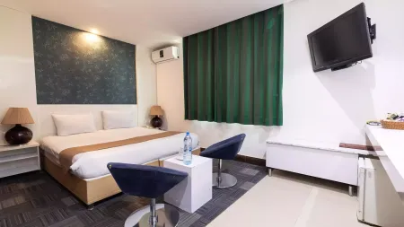 هتل پارس نیک کیش - اتاق 2 نفره (1 تخت 2 نفره)