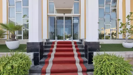 هتل پارس نیک کیش - ورودی هتل