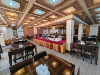 هتل پارسیان کیش -  رستوران