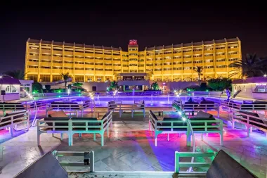 هتل شایان کیش - نمای بیرونی