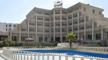 هتل گامبرون کیش - نمای بیرونی