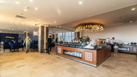 هتل میراژ کیش - رستوران