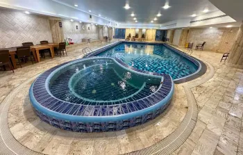 هتل ویدا کیش - استخر