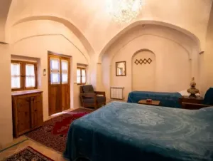 اقامتگاه سنتی احسان کاشان - نمای اتاق