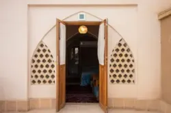 اقامتگاه سنتی احسان کاشان -نمای اتاق