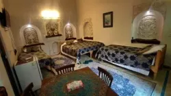 اقامتگاه سنتی خادمی کاشان - نمای اتاق