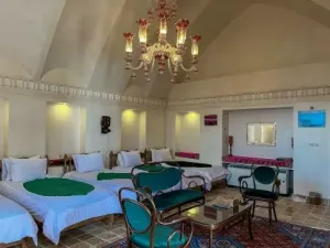 اقامتگاه سنتی خانه مرشدی کاشان - نمای اتاق