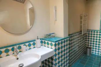 اقامتگاه سنتی منوچهری کاشان - سرویس بهداشتی