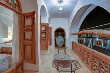 اقامتگاه سنتی منوچهری کاشان 