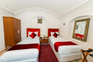 اقامتگاه سنتی عمارت ماندگار کاشان - نمای اتاق