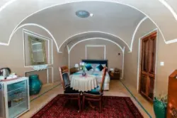 اقامتگاه سنتی عمارت ماندگار کاشان - اتاق 2 نفره (1 تخت 2 نفره)