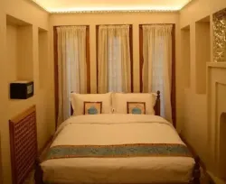 اقامتگاه سنتی عمارت محمودیه کاشان - اتاق 2 تخته (1 تخته 2 نفره)