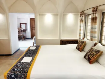 اقامتگاه سنتی مهینستان راهب کاشان -  نمای اتاق
