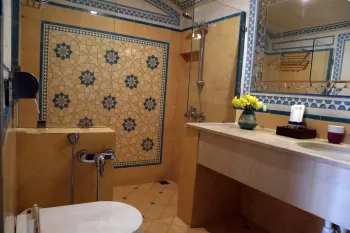 اقامتگاه سنتی مهینستان راهب کاشان - حمام