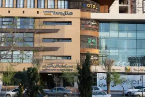 هتل وندا کاشان - نمای بیرونی