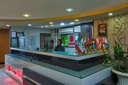 هتل آپادانا بندر عباس - پذیرش