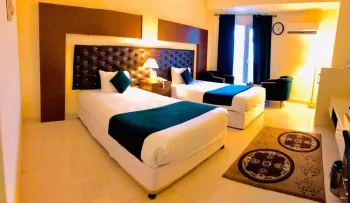 هتل هرمز بندر عباس -  اتاق 2 تخته (2 تخته 1 نفره)