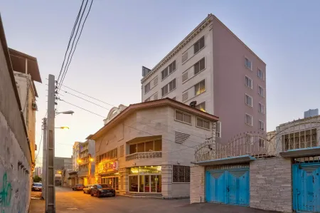 هتل آپارتمان ناز 2 بندر عباس - نمای بیرونی