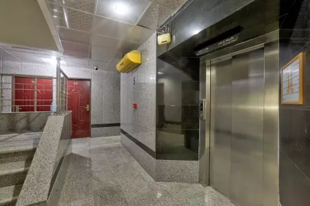 هتل آپارتمان ناز 2 بندر عباس -  آسانسور