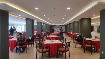 هتل هما بندر عباس - رستوران