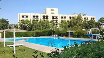 هتل هما بندر عباس - استخر
