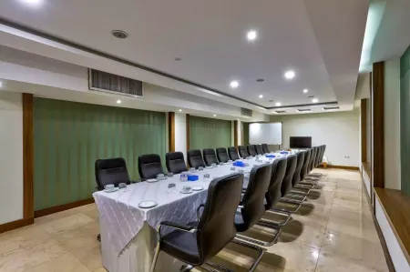 هتل هما بندر عباس - سالن کنفرانس