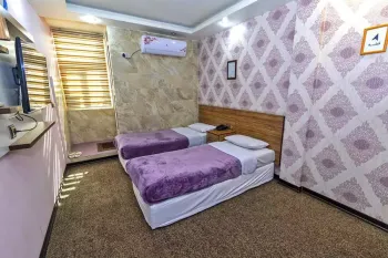 هتل ایران اهواز - اتاق 2 تخته (2 تخته 1 نفره )