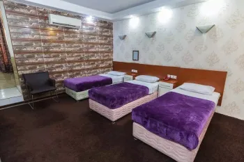 هتل ایران اهواز - اتاق 3 تخته (3 تخته 1 نفره)
