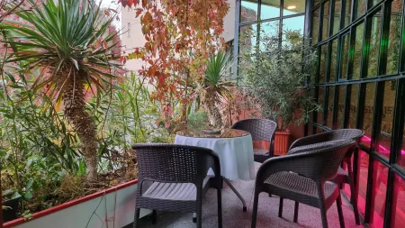 هتل پارک ارومیه - تراس