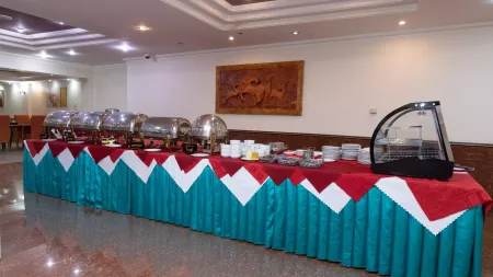 هتل جهانگردی ارومیه - منو سلف رستوران
